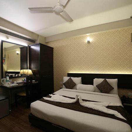 วู้ดแอปเปิล เรซิเดนซี นิวเดลี แอนด์ เอ็นซีอาร์ Hotel ภายนอก รูปภาพ